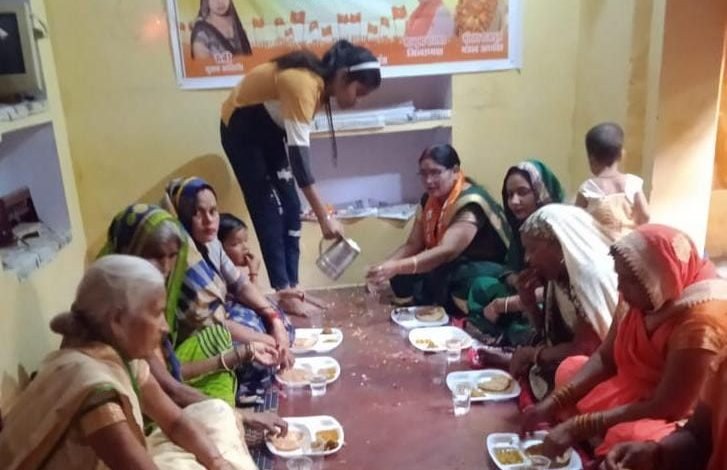 अमांपुर में भाजपा महिला मोर्चा ने किया सामाजिक समरसता भोज अमांपुर में भाजपा महिला मोर्चा ने किया सामाजिक समरसता भोज