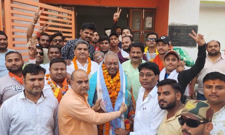 कासगंज में बीजेपी ने फिर से झीनी सीट,जबरदस्त खुशी का माहौल