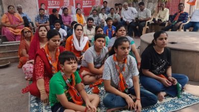 प्रधानमंत्री नरेंद्र मोदी का 100 वें मन की बात कार्यक्रम का लाइव प्रसारण सुना