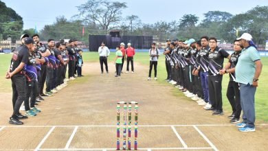 वीर शहीदों की स्मृति में आयोजित शहीद का क्रिकेट टूर्नामेंट में द्वितीय दिवस में तीन रंगारंग खिताबी मुकाबले