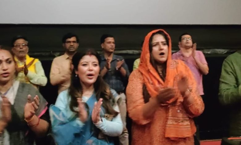 PVR भिलाई में महिलाओं ने देखी द केरला स्टोरी, डॉक्टर मानसी गुलाटी, संगीता साह