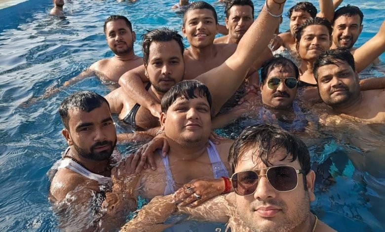 भीषण गर्मी ने निजात को रजवाह और वाटर पार्क में बच्चों ने लगाई डुबकी