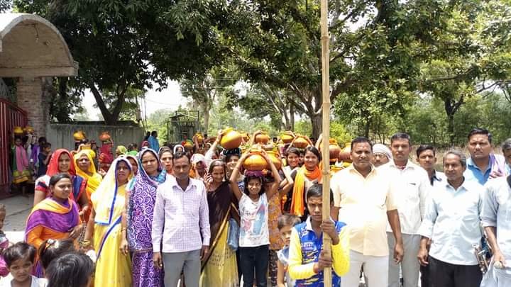 कलश यात्रा के साथ दिव्य नौ दिवसीय श्रीकृष्ण कथा अमृत वर्षा का हुआ शुभारंभ