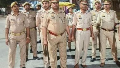 पुलिस के डर से नही, सुरक्षा के लिए लगाएं हेलमेट, सीओ राजू निषाद