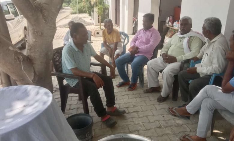 कासगंज: मीठा शरवत वितरण, भक्तो की जमकर की सेवा कासगंज: मीठा शरवत वितरण, भक्तो की जमकर की सेवा