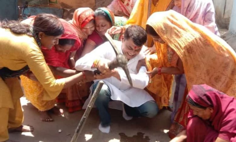 BJP पार्षद दया सिंह ने रखी विकास कार्यों की नींव, सड़क, नाली की मिलेगी सुविधाएं