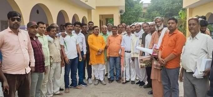 सहभोज के साथ भाजपा का जनसंपर्क अभियान शुरू