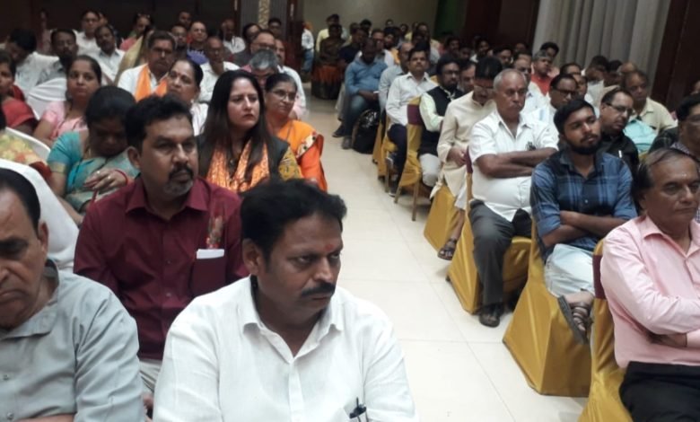 भिलाई: प्रबुद्ध जनों का सम्मेलन, विशेष जनसंपर्क अभियान हुआ तेज…