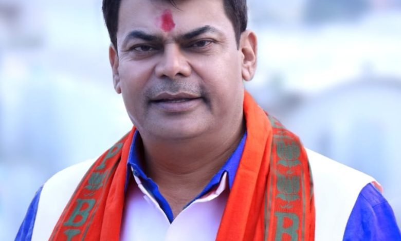 पीएम मोदी की सभा में भिलाई से जाएंगे हजारों कार्यकर्ता, उप नेता प्रतिपक्ष दया सिंह को भी मिली जिम्मेदारी, तैयारी में जुटे