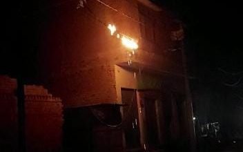 अमांपुर में 10 घंटे की विधुत कटौती से लोग हुए परेशान।