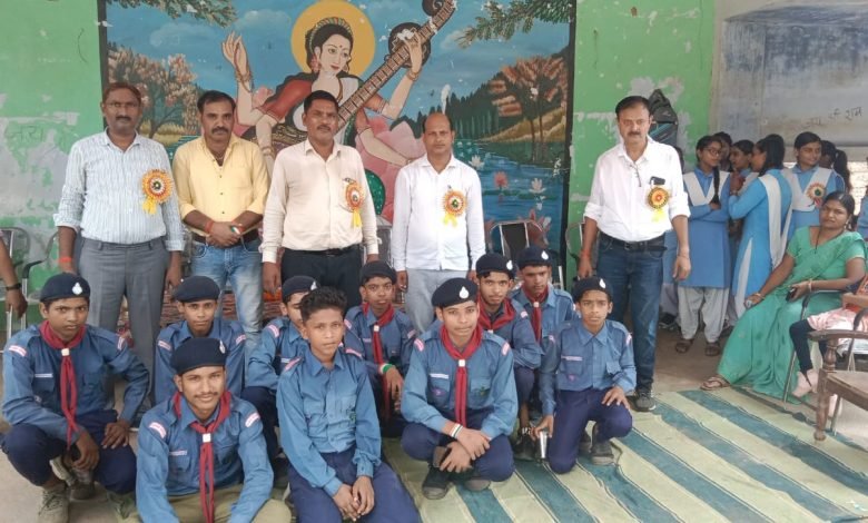 राष्ट्रगान के साथ आजादी के अमृत महोत्सव का हुआ समापन