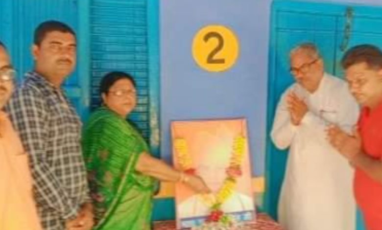 भाजपाइयों ने पूर्व मुख्यमंत्री को दी, श्रद्धांजलि द्वितीय पुण्यतिथि पर याद किए गए बाबूजी कल्याण सिंह भाजपाइयों ने पूर्व मुख्यमंत्री को दी, श्रद्धांजलि द्वितीय पुण्यतिथि पर याद किए गए बाबूजी कल्याण सिंह