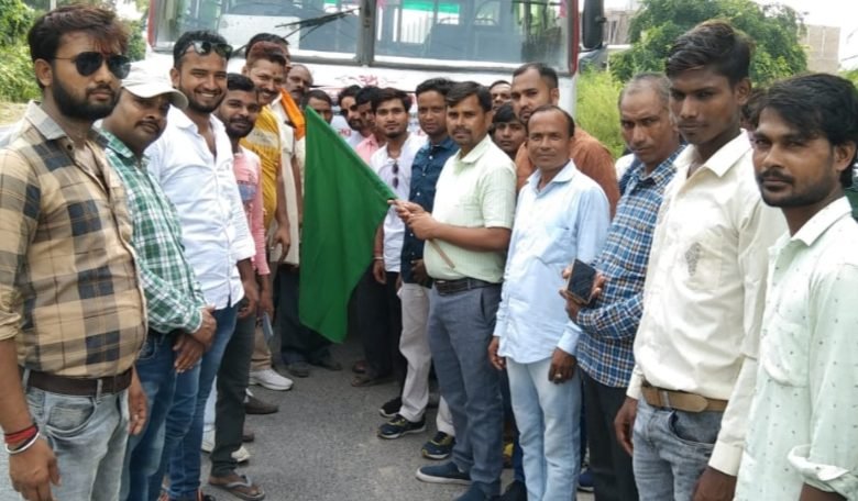 पूर्व मुख्यमंत्री कल्याण सिंह की द्वितीय पुण्यतिथि पर अलीगढ़ पहुंचे सैकड़ों कार्यकर्ता