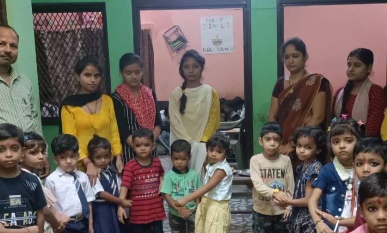 भाईयों की कलाई पर बाँधे बहनों ने रक्षासूत्र