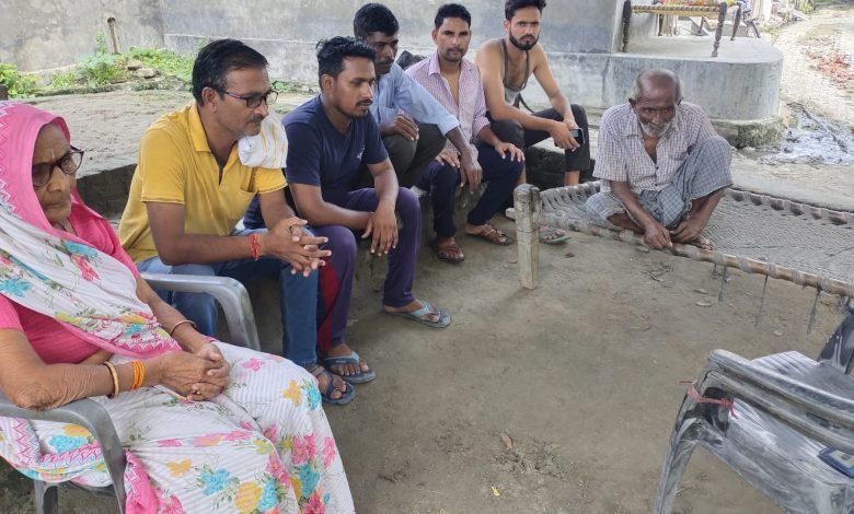 भाजपा कार्यकर्ताओं ने बूथ स्तर पर सुनी मोदी के मन की बात