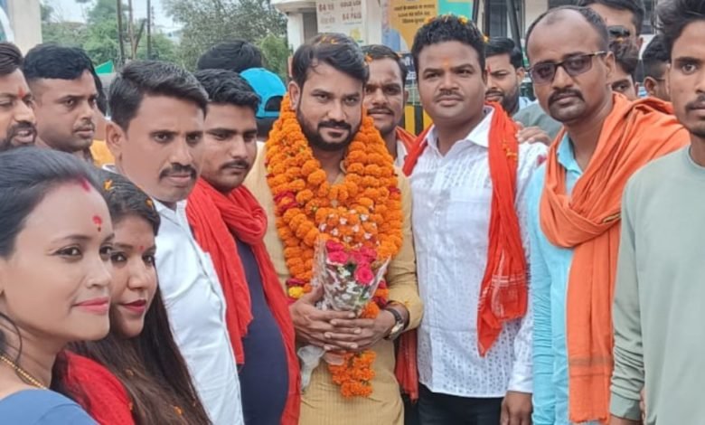 भारतीय जनता युवा मोर्चा के राष्ट्रीय महामंत्री का भिलाई में भव्य स्वागत,जिलाध्यक्ष अमित मिश्रा के नेतृत्व मे कार्यकर्ताओं ने किया भारतीय जनता युवा मोर्चा के राष्ट्रीय महामंत्री का भिलाई में भव्य स्वागत,जिलाध्यक्ष अमित मिश्रा के नेतृत्व मे कार्यकर्ताओं ने किया