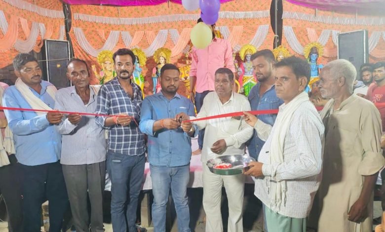 कासगंज: मौजमपुर धूमधाम से मनाई गई श्रीकृष्ण जन्माष्टमी कासगंज: मौजमपुर धूमधाम से मनाई गई श्रीकृष्ण जन्माष्टमी