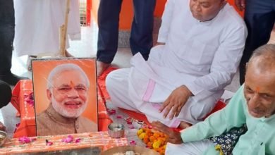 बदायूँ: नरेंद्र मोदी के जन्मदिन पर हवन कर लंबी उम्र की कामना की