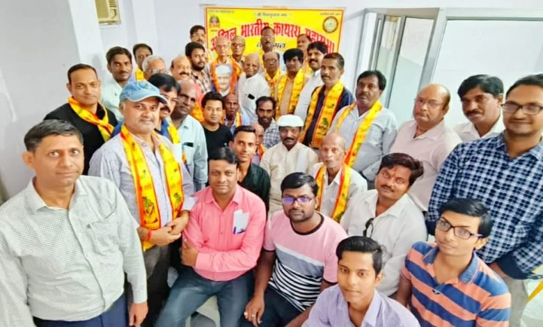 कासगंज: पूर्व प्रधानमंत्री लाल बहादुर शास्त्री की जयंती पर हुई गोष्ठी