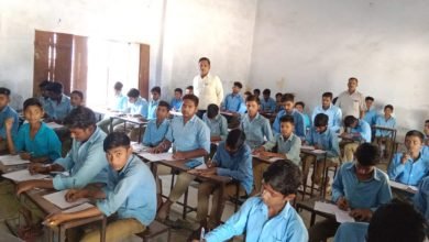 मक्खन लाल इंटर कालेज में अर्द्ध वार्षिक परीक्षाएं शुरू