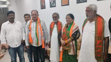 भिलाई जिला काग्रेंस की तुलसी साहू का काग्रेंस से इस्तीफा, मोदी की सभा मे सदस्यता दिलाई गई