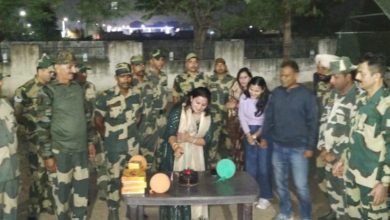 जन्मदिवस पर दिखा देश प्रेम,शालीनता के साथ मनाया अपना जन्मदिन
