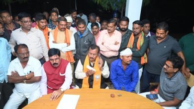 पाटन मे युवक हमला,सांसद पहुंचे रिपोर्ट दर्ज कराने