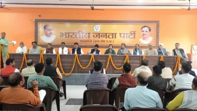 नव नियुक्त जिला प्रभारी प्रदेश मंत्री ने कार्यकर्ताओं के साथ की बैठक