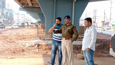 चन्द्रामौर्या चौक का सडक में डामरीकरण एवं समतलीयकरण कार्य प्रारंभ किया जावेगा