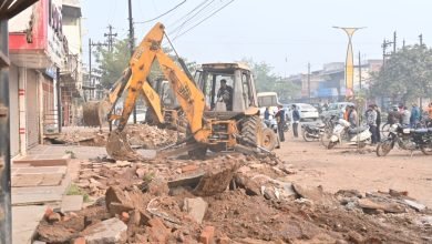 भिलाई: संडे मार्केट मे निगम का फिर चला बुलडोजर,हुई बेदखली कार्रवाई