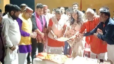 भगवान श्री राम के चरण पादुका दर्शन कार्यक्रम में सांसद विजय बघेल शामिल