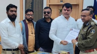 भिलाई निगम के उपनेता प्रतिपक्ष दया सिंह ने अनैतिक व्यापार के खिलाफ कलेक्टर-एसपी को सौंपा ज्ञापन