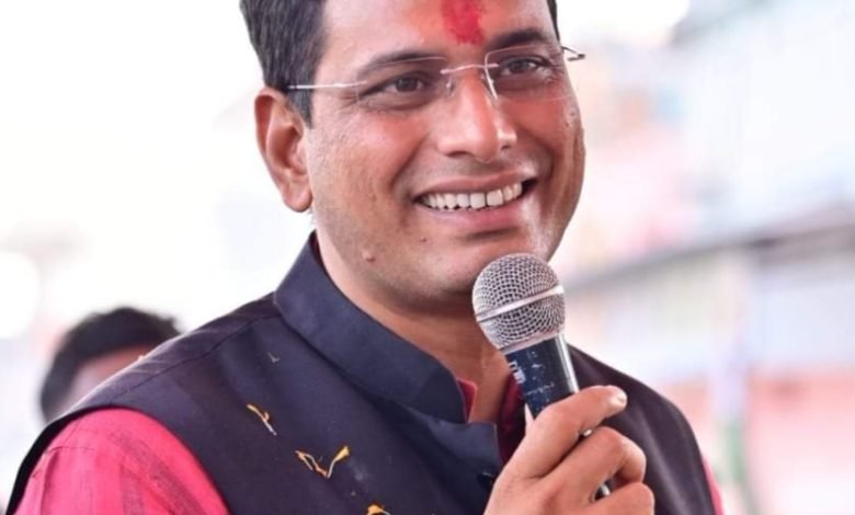 भिलाई: खुर्सीपार के ​विभिन्न वार्डों में पहुंचे विधायक ने जनता का जताया आभार