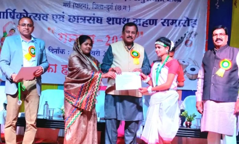 कृषि महाविद्यालय मर्रा में प्रथम वार्षिकोत्सव कार्यक्रम का आयोजन हुआ