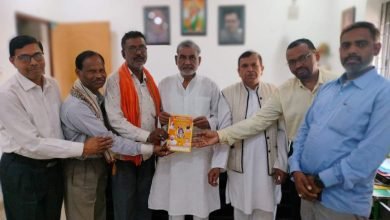 भिलाई: चरोदा मंडल पदाधिकारियों ने ब्रजेश बिचपुरिया को शुभकामनाएं दी