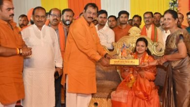 भगवान को देखने के लिए सूरदास और मीरा की आंखे चाहिए-देवी रिचा मिश्रा