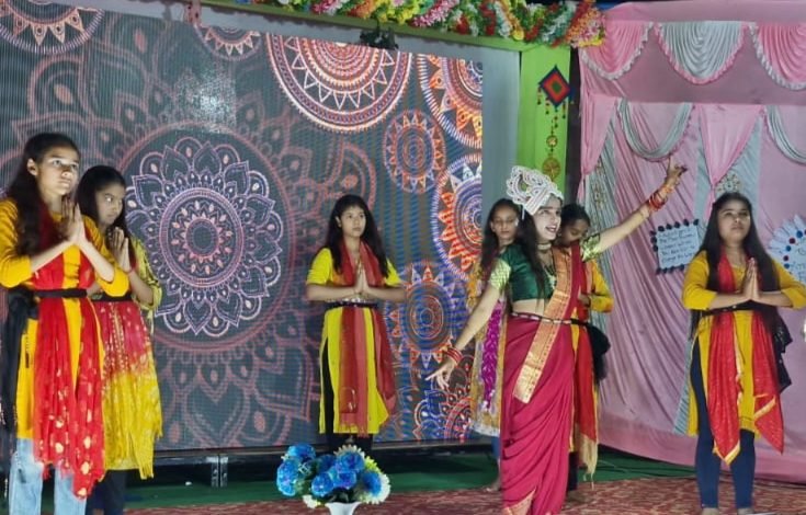 वार्षिकोत्सव पर हुए अनेक कार्यक्रम प्रस्तुतियों ने दर्शकों का मंत्रमुग्ध कर दिया