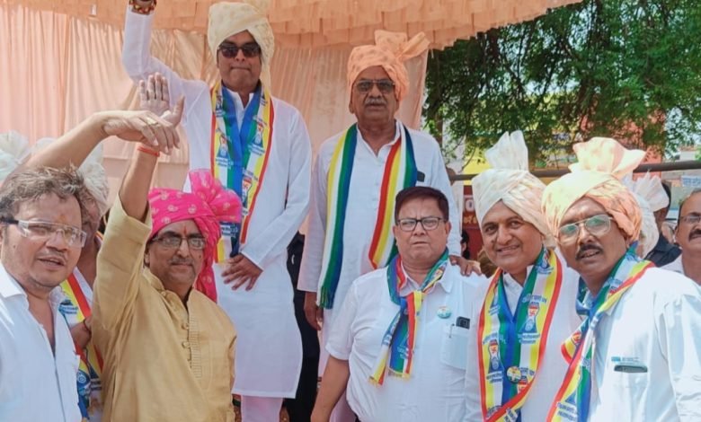 भगवान महावीर जन्म कल्याणक महोत्सव के तहत वाहन रैली निकाली,दिया बड़ा संदेश भगवान महावीर जन्म कल्याणक महोत्सव के तहत वाहन रैली निकाली,दिया बड़ा संदेश