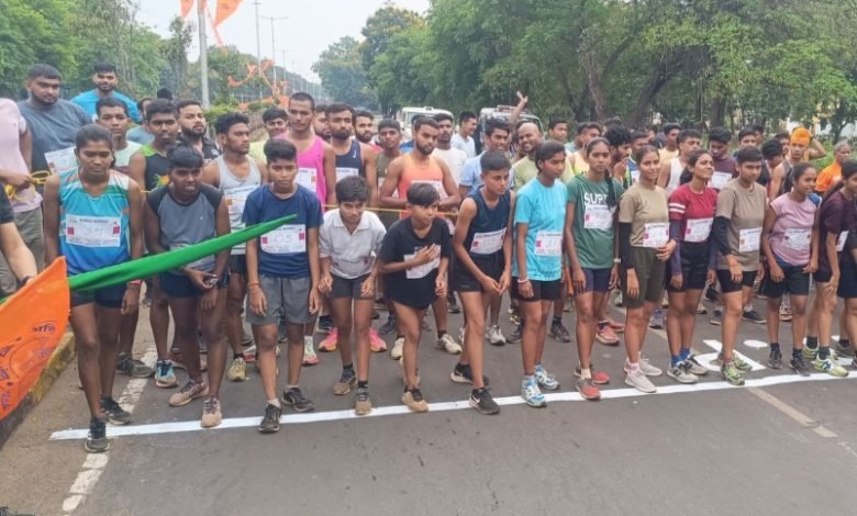 मतदाता जागरूकता को लेकर वोट फॉर भारत मैराथन का आयोजन,उठो जागो और तब तक न रूको जब तक लक्ष्य की प्राप्ति ना हो जाए