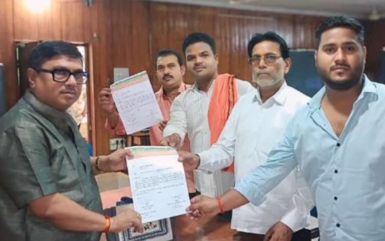 भिलाई:कैम्प 2 में आत्मानंद स्कूल को जल्द चालू कराने को ध्यानाकर्षण कराया- अमित मिश्रा