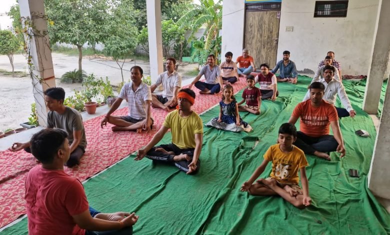भारतीय जनता पार्टी नगरिया मण्डल द्वारा योग दिवस मनाया भारतीय जनता पार्टी नगरिया मण्डल द्वारा योग दिवस मनाया