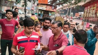 अवैध रूप से सड़क पर ठेला लगाकर व्यापार करने वालो पर निगम ने की बड़ी चालानी कार्यवाही