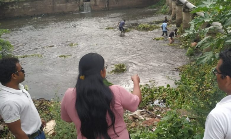 तेज बारिश की संभावना को देखते हुए अधिकारी/कर्मचारी अलर्ट रहे-आयुक्त