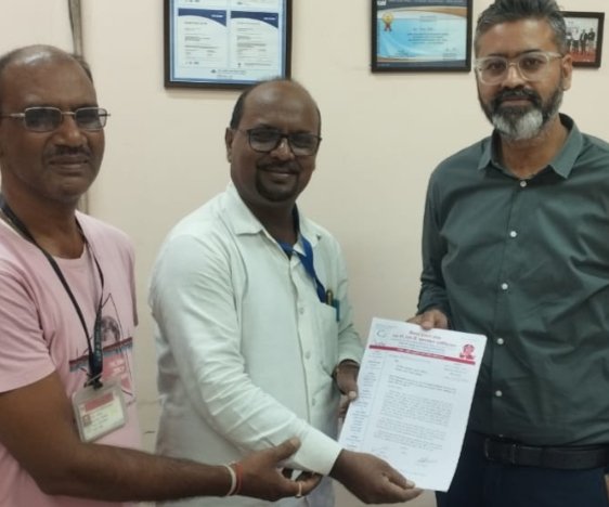 रजिस्ट्रार द्वारा कोमल प्रसाद की अध्यक्षता वाली कार्यकारिणी पर लगी मुहर – कोमल