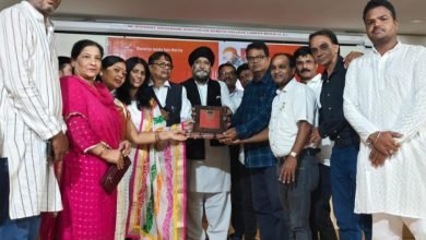 कारगिल विजय दिवस पर देशभक्ति गीत संगोष्ठी,शहीद जवानों के परिवार का सम्मान- अमित मिश्रा