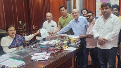 भिलाई ट्रक ट्रेलर ट्रांसपोर्ट एसोसिएशन ने विभिन्न कार्यों को लेकर डीएम को सौपा ज्ञापन