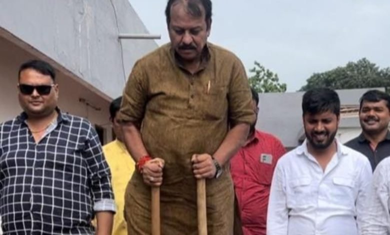 खास कर हरियाली की परंपरा गांव में लगातार उत्साह जनक रहता है- सांसद
