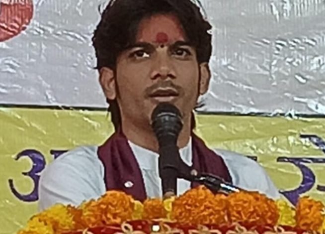 गौ माता नही होगी तो पृथ्वी नही बचेगी- तिलेंद्र महाराज गौ माता नही होगी तो पृथ्वी नही बचेगी- तिलेंद्र महाराज