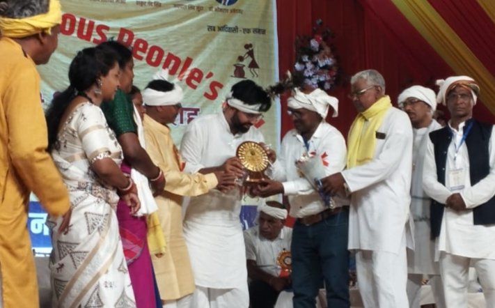 आदिवासी दिवस पर,आइए हम अपनी संस्कृति का सम्मान करें,अधिकारों की रक्षा का संकल्प लें – कोमल प्रसाद आदिवासी दिवस पर,आइए हम अपनी संस्कृति का सम्मान करें,अधिकारों की रक्षा का संकल्प लें – कोमल प्रसाद