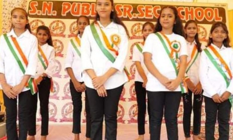 कासगंज: अमांपुर में 78 वें स्वतन्त्रता दिवस की रही धूम, बच्चों ने देश भक्ति के साथ बिखेरे संस्कृति के रंग